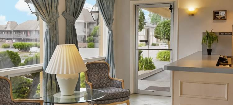 尤里卡温德姆速8酒店(Super 8 by Wyndham Eureka)图片