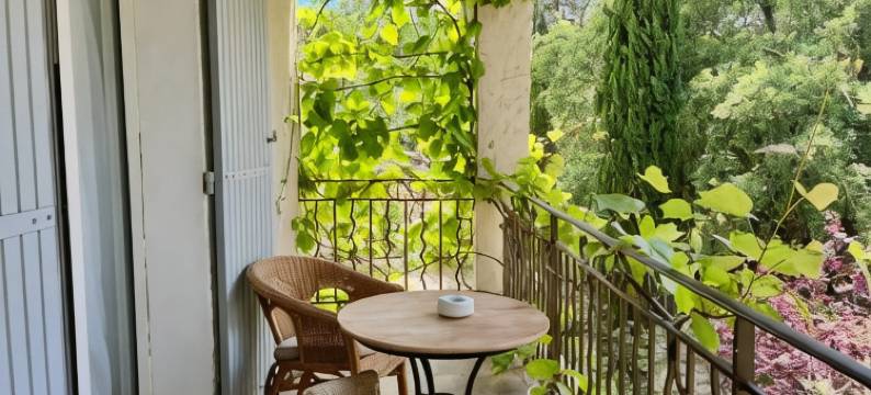 皮斯酒店(Logis Hôtel Restaurant des Pins)图片