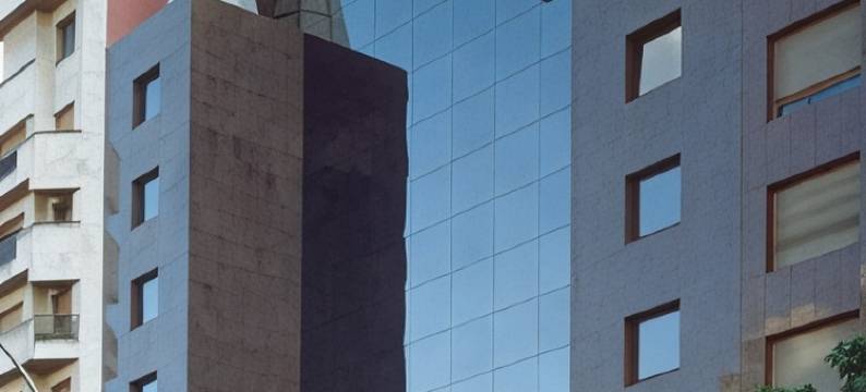 卡尔顿里奥哈美居酒店(Hotel Carlton Rioja)图片