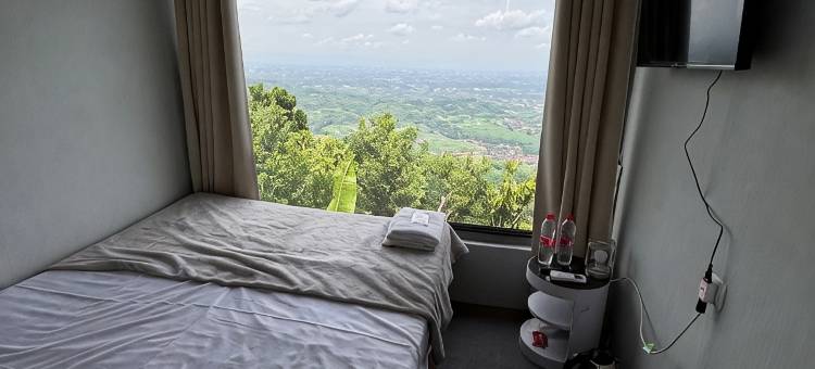 Contana Glamping with Jogja City View图片