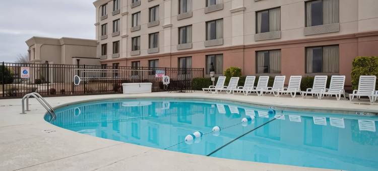 布里其普安特海滨酒店(BridgePointe Hotel & Marina)图片