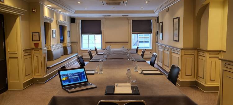 比彻姆庄园酒店(Grange Beauchamp Hotel)图片