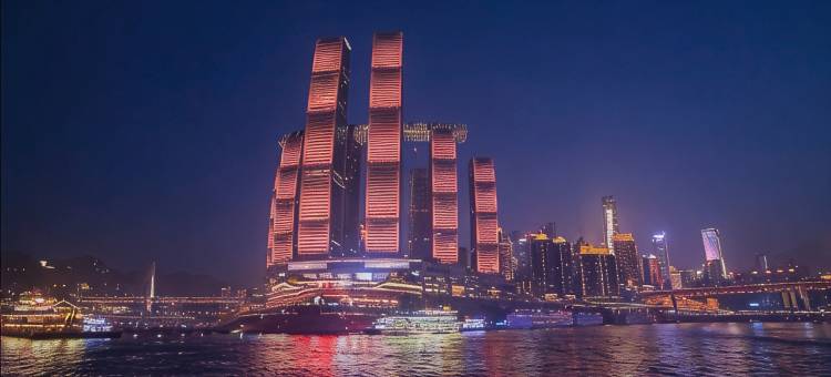 新重庆甜橙民宿(解放碑洪崖洞店)图片