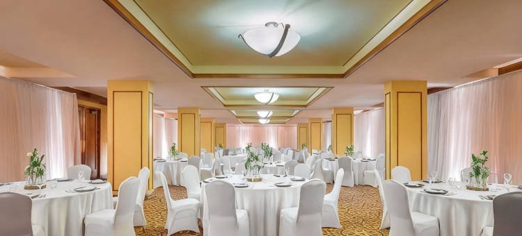 费尔蒙特特雷布兰特酒店(Fairmont Tremblant)图片