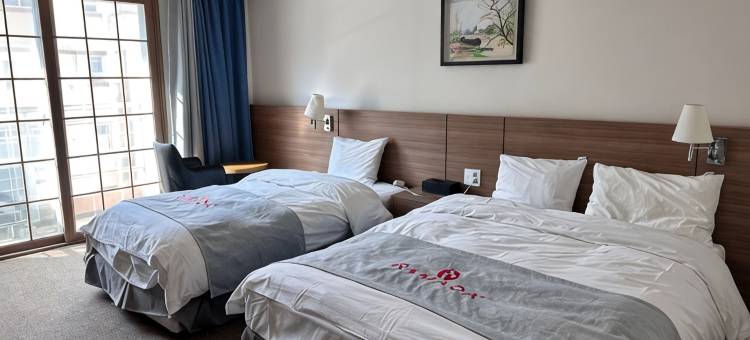 华美达太白酒店(Ramada Taebaek Hotel)图片
