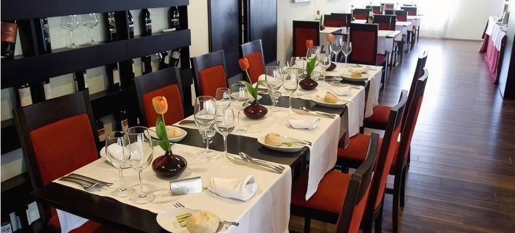 帕雷德斯公寓酒店(Paredes Hotel Apartamento)图片