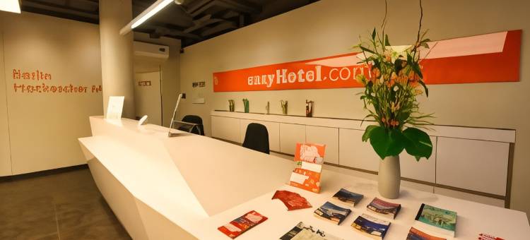 柏林哈克市场轻松酒店(easyHotel Berlin Hackescher Markt)图片