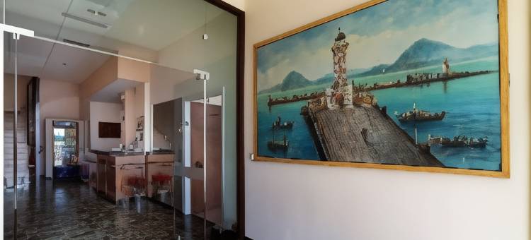佩特雷斯德尔菲尼酒店(Hotel Delfini Patras)图片