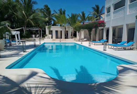 The Villa Luxury Suites Hotel Hotel Overview