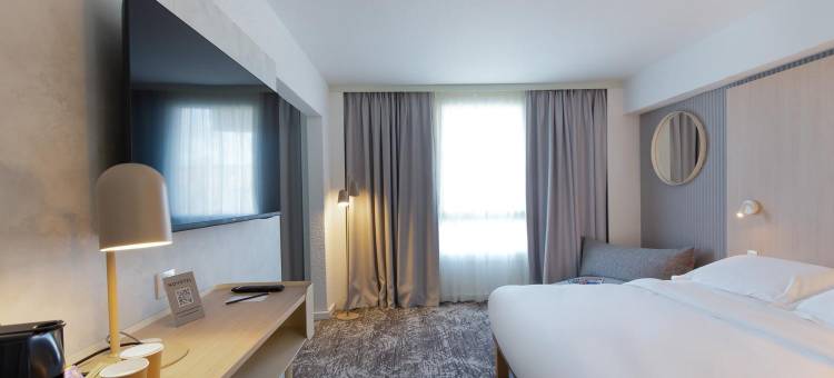 普罗旺斯地区艾克斯彩虹桥菲诺勒瑞斯诺富特酒店(Novotel Aix-en-Provence Pont-De-l'Arc Fenouillères)图片