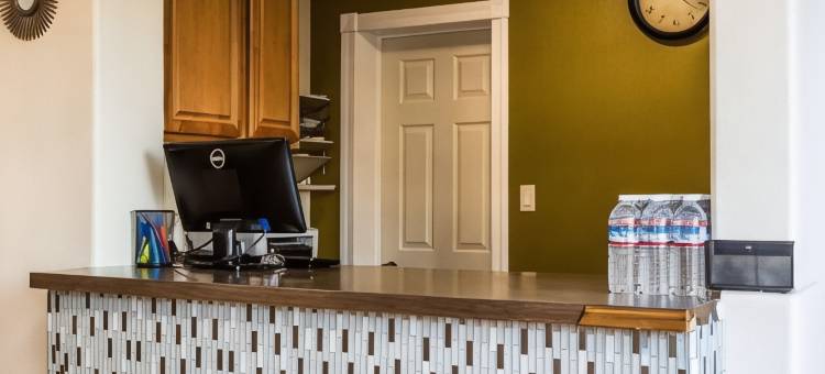 汉福德市中心罗德威酒店(Rodeway Inn Downtown Hanford)图片