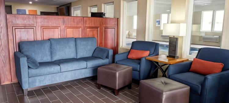 科尔尼利伯蒂舒适酒店(Comfort Inn Kearney - Liberty)图片