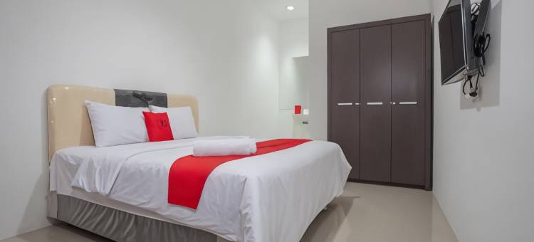 红多兹酒店-泗水科塔加亚(RedDoorz @ Kertajaya Surabaya)图片