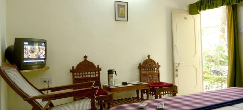 太阳升起酒店(Rising Sun Retreat)图片