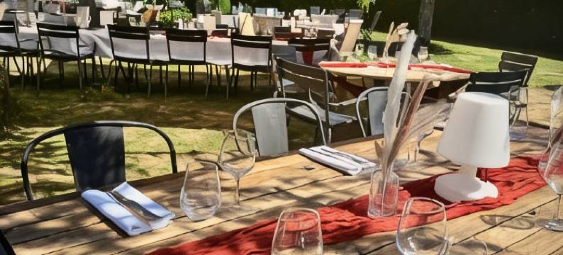 巴拉兹之家客栈(Hotel Restaurant Auberge du Barrez Logis)图片