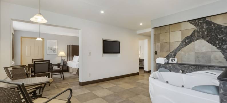 朗布兰奇贝斯特韦斯特优质酒店及会议中心(Best Western Plus Longbranch Hotel  Convention Center)图片