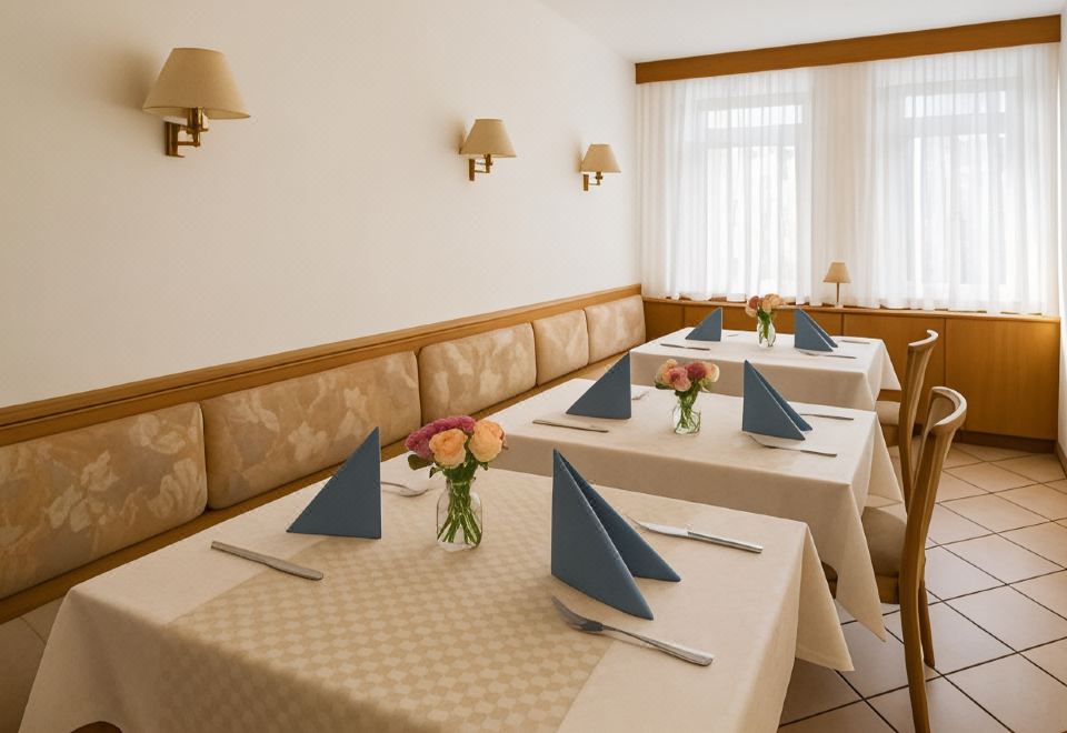 Hotel Goldene Gerste Hotel Overview