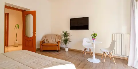 Stella - Central Apartment