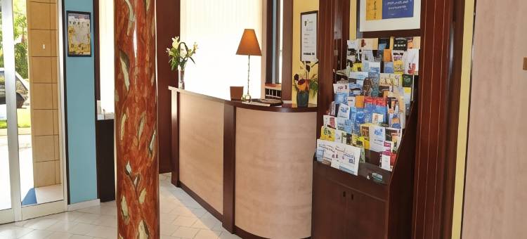 芒通里维埃拉酒店(Hotel Menton Riviera)图片