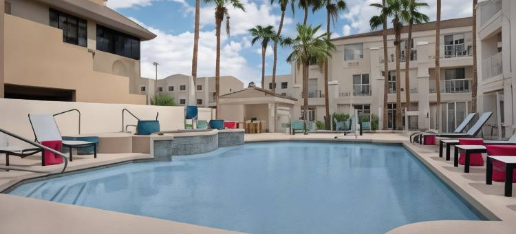 希尔顿惠庭套房酒店-斯科特斯德老城区(Home2 Suites by Hilton Scottsdale Old Town)图片