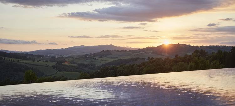索莱城堡，贝梦德酒店，托斯卡納(Castello di Casole, A Belmond Hotel, Tuscany)图片