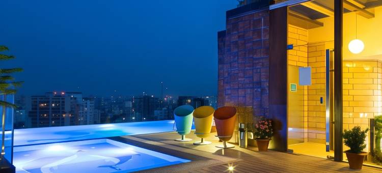 六季酒店(Six Seasons Hotel)图片