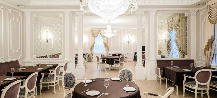 奥苏雅克夫诺古米尼斯特拉酒店(Osobnyak Voennogo Ministra  (Milutin Palace) Hotel)图片