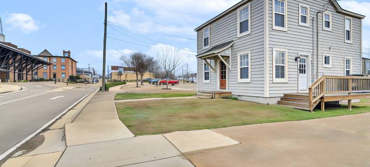 迷人的住宅～距离密西西比州立校园2英里！(Charming Abode ~ 2 Mi to Mississippi State Campus!)图片