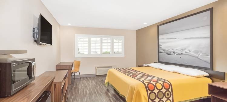 国家城市丘拉维斯塔速8酒店(Super 8 by Wyndham National City Chula Vista)图片