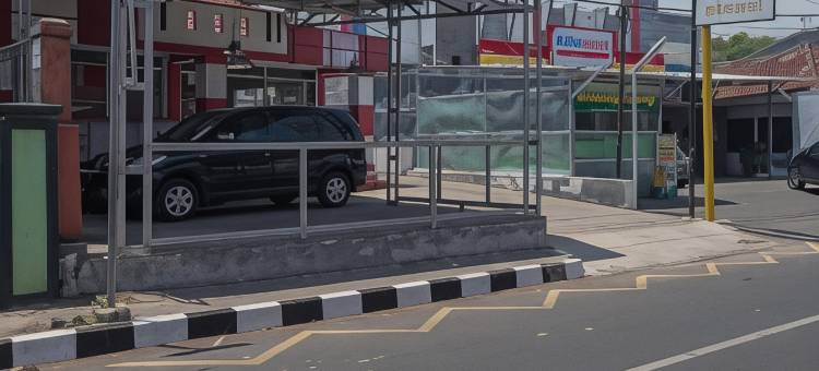 红多兹Plus酒店-近阿伦阿伦库宁冈(RedDoorz Plus Near Alun Alun Kuningan)图片