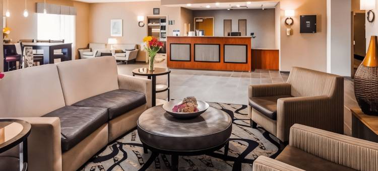 布莱恩国家体育中心贝斯特韦斯特优质酒店(Best Western Plus Blaine at the National Sports Center)图片