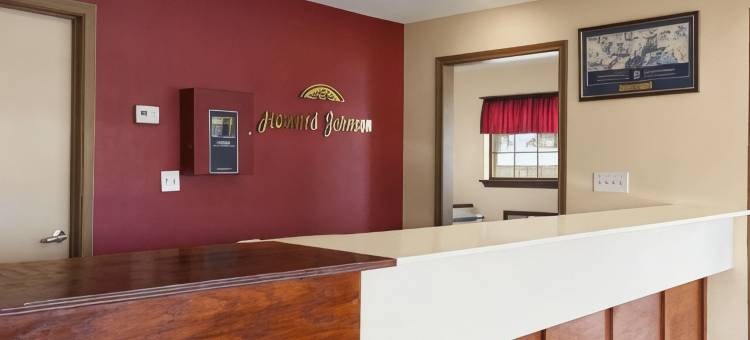 大草原城温德姆豪生酒店-近孤星公园(Howard Johnson by Wyndham Grand Prairie Near Lone Star Park)图片