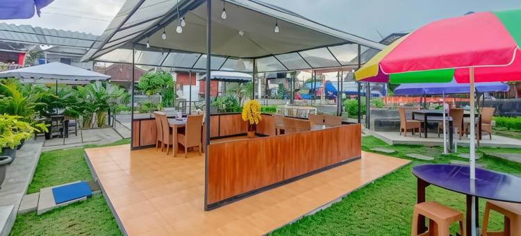 Oemah 85 伊斯兰旅馆(RedDoorz Syariah at Oemah 85 Purwokerto)图片