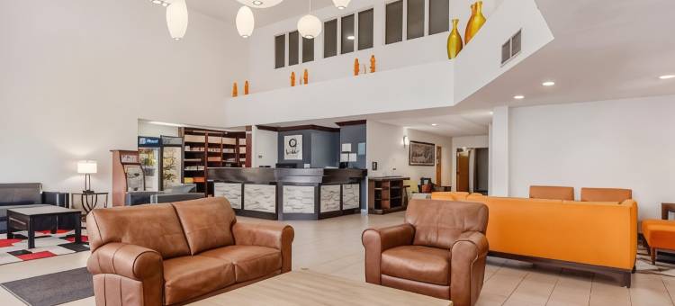 丹佛机场凯艺套房酒店-盖特威公园(Quality Inn and Suites Denver Airport - Gateway Park)图片