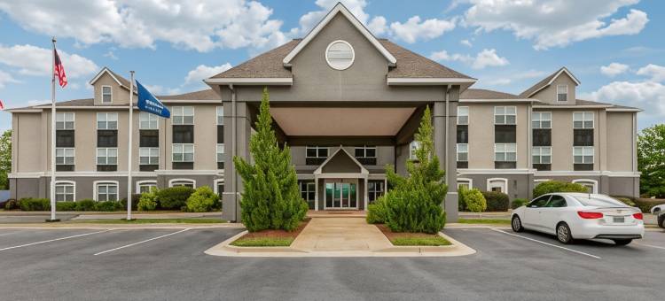 哥伦布-布拉德利公园克拉丽奥波茵特酒店(Clarion Pointe Columbus-Bradley Park)图片