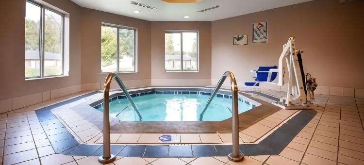 灯塔贝斯特韦斯特酒店(Best Western Beacon Inn)图片