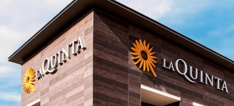 马里科帕科伯斯基拉昆塔温德姆套房酒店(La Quinta Inn & Suites by Wyndham Maricopa - Copper Sky)图片