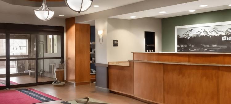 曼彻斯特 - 贝德福德希尔顿欢朋套房酒店(Hampton Inn & Suites Manchester-Bedford)图片