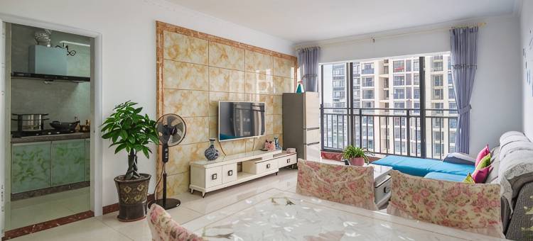 华一红树林莲莲民宿(仁爱路分店)图片