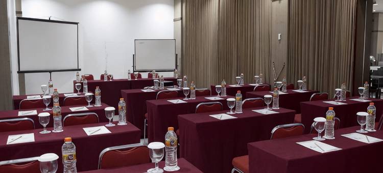 桑皮特大酒店(Grand Hotel Sampit)图片