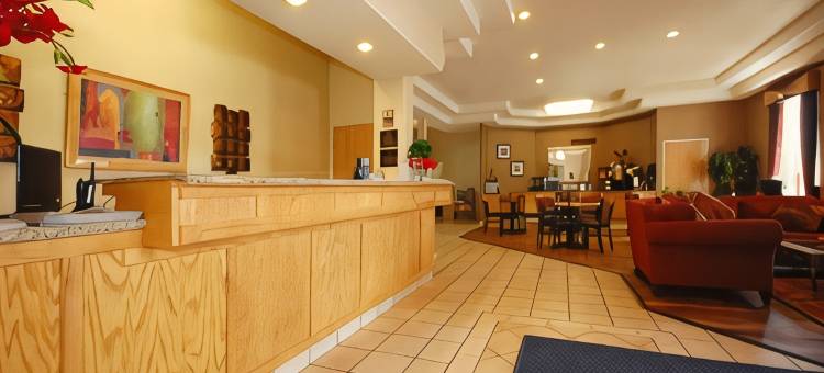 西第蒙贝斯特韦斯特优质套房酒店(Best Western Plus des Moines West Inn  Suites)图片