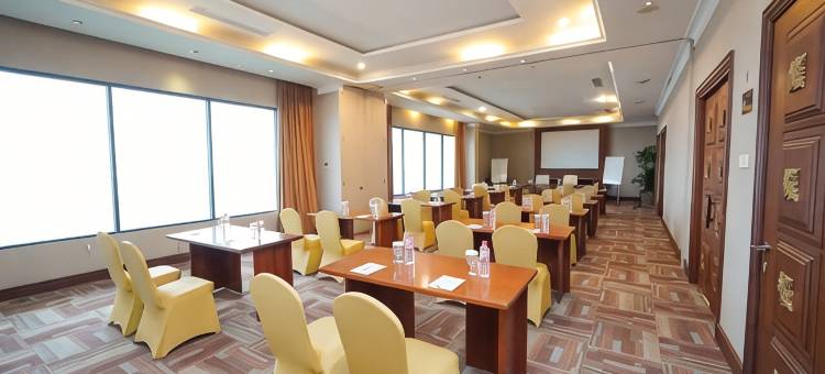 苏丹拉贾​​酒店，会展娱乐(Sutan Raja Hotel & Convention Centre Manado)图片