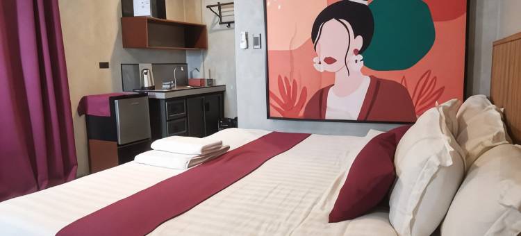 克拉克国际机场附近联排别墅橡木灰色酒店(Townhouse Oak Grey Hotel Near Clark International Airport)图片