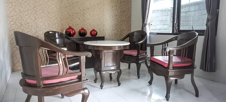 红门酒店@柏利安民宿玛琅波罗日惹(RedDoorz at Berlian Homestay Malioboro Yogyakarta)图片