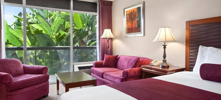 森尼维耳硅谷温德姆华美达酒店(Ramada by Wyndham Sunnyvale/Silicon Valley)图片