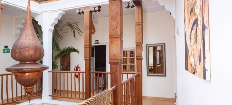 里亚德米斯卡拉卡尔(Riad Miss Caracal)图片