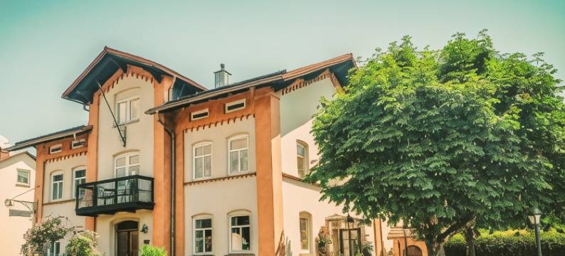 杜尔施罕克酒店(Dorfschänke Deggendorf Hotel & Apartmenthaus)图片