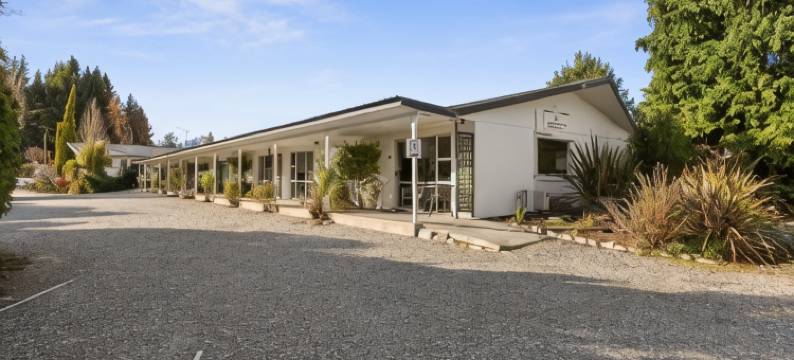 高山汽车旅馆(Alpine Motel)图片