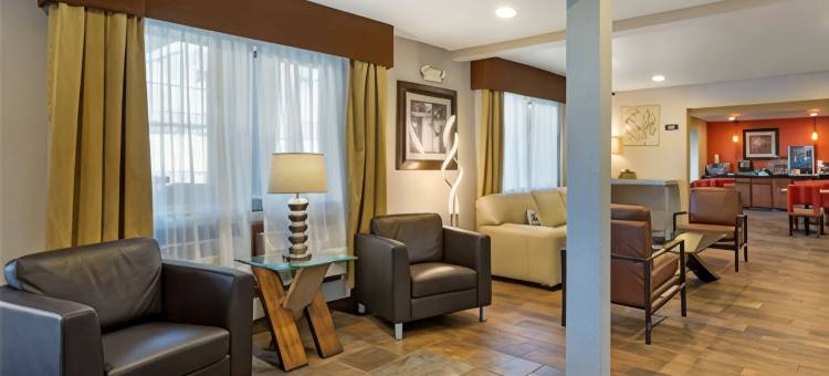 阿尔图纳贝斯特韦斯特优质酒店(Best Western Plus Altoona Inn)图片