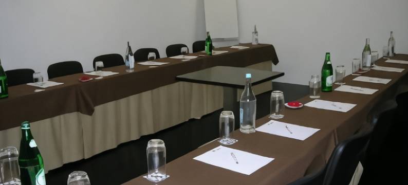 热罗尼姆斯8号酒店(Hotel Jeronimos 8)图片